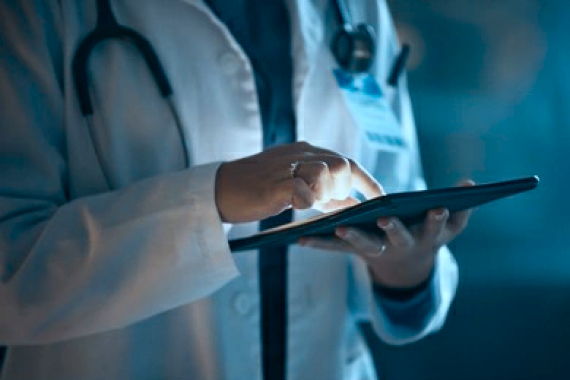 星空电子民海高管荣获“第十九届药学发展奖突出成就奖”